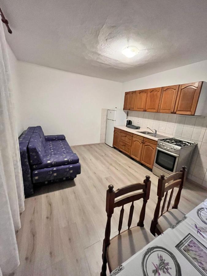 Apartments By The Sea Metajna, Pag - 6465 Ngoại thất bức ảnh