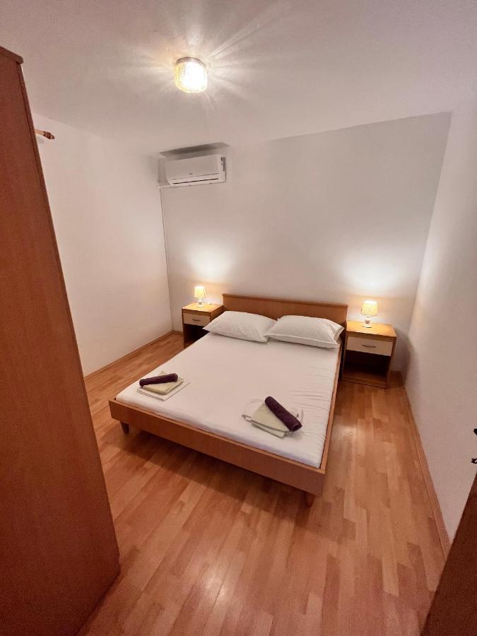 Apartments By The Sea Metajna, Pag - 6465 Ngoại thất bức ảnh