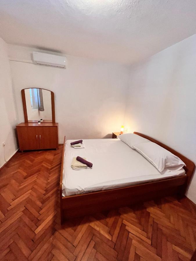 Apartments By The Sea Metajna, Pag - 6465 Ngoại thất bức ảnh