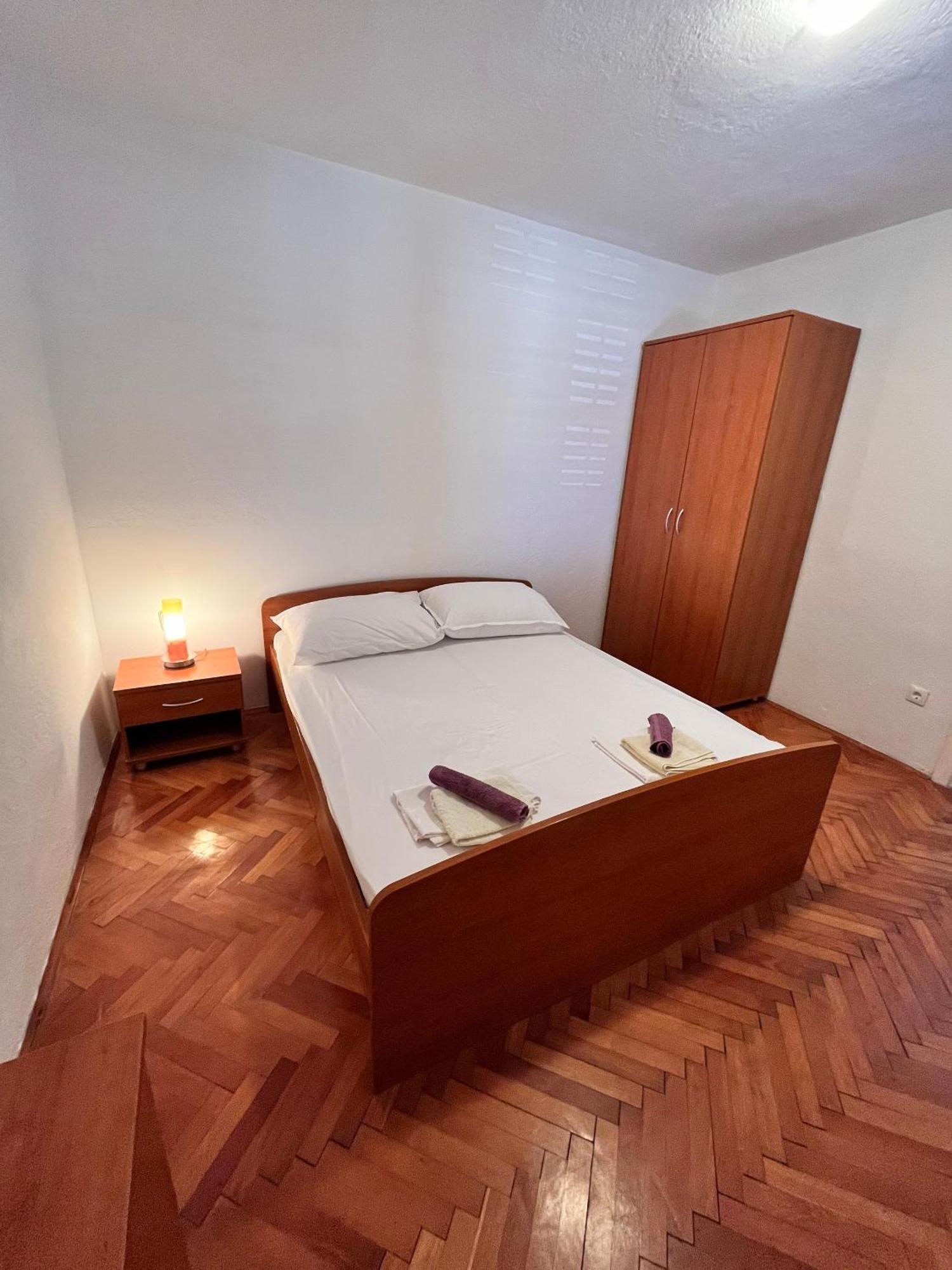 Apartments By The Sea Metajna, Pag - 6465 Phòng bức ảnh